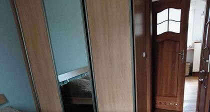 Rumia - Apartment - Sleeps 8 - Parking - Seaside