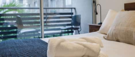 1 多间卧室、熨斗/熨衣板、WiFi、床单