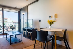 Dining - Stylish 2BR Retreat in Central Las Condes Oasis (Unknown)