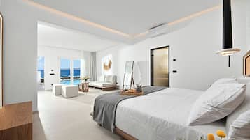Premium Luxury Suite With Small pool with Sea View | Phòng cách âm, truy cập Internet không dây miễn phí