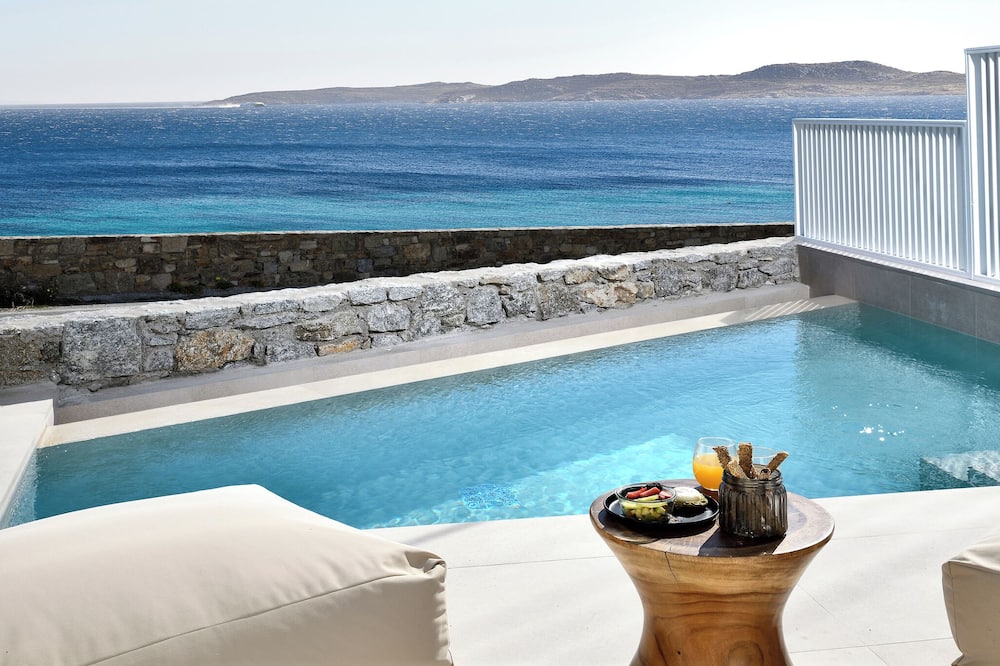 Etere Luxury Suites