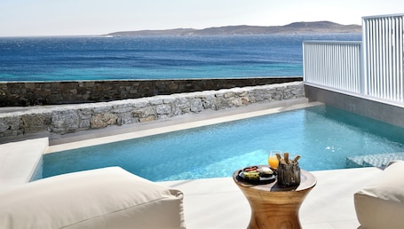 Premium Luxury Suite With Small pool with Sea View | Quartos à prova de som, Wi-Fi de cortesia. Etere Luxury Suites