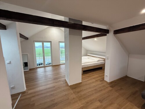 1-bedroom apartment in Vilseck with WiFi, walking distance to base & food trucks