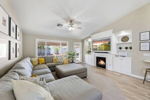 Smart TV, videojuegos, oficina y impresora 