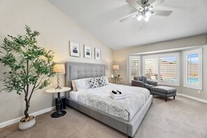 3 bedrooms, iron/ironing board, travel crib, free WiFi
