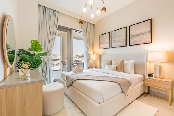 2 bedrooms, in-room safe, iron/ironing board, free WiFi