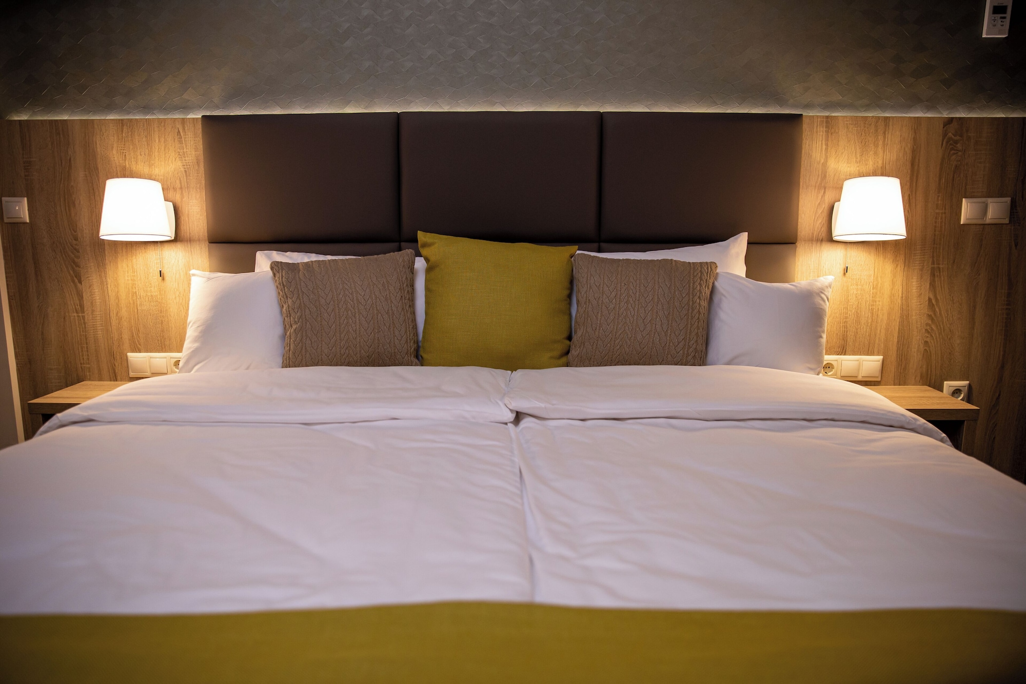 4 Star Hotels