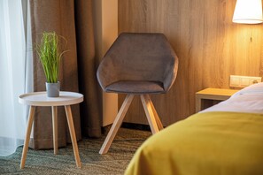 Twin Room, Balcony, Courtyard View | In-room safe, desk, laptop workspace, soundproofing - Lignum Hotel (Miskolc)