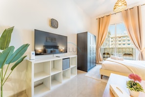 In-room safe, iron/ironing board, free WiFi, bed sheets