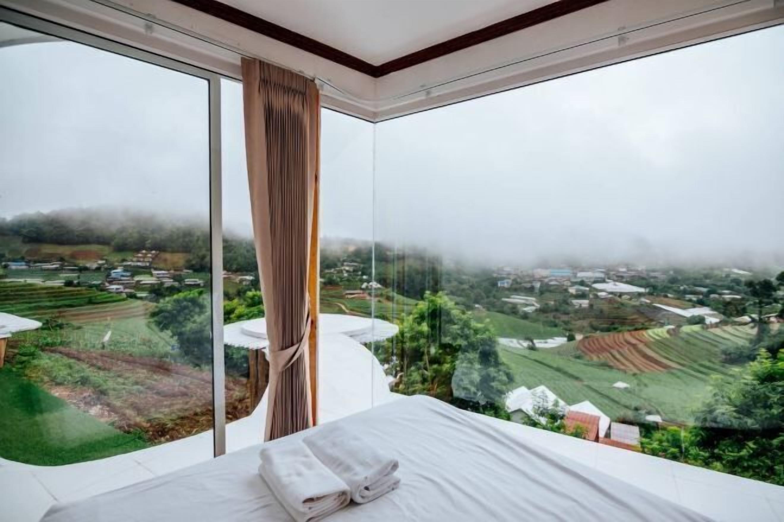 Wi-Fi gratuit, draps fournis