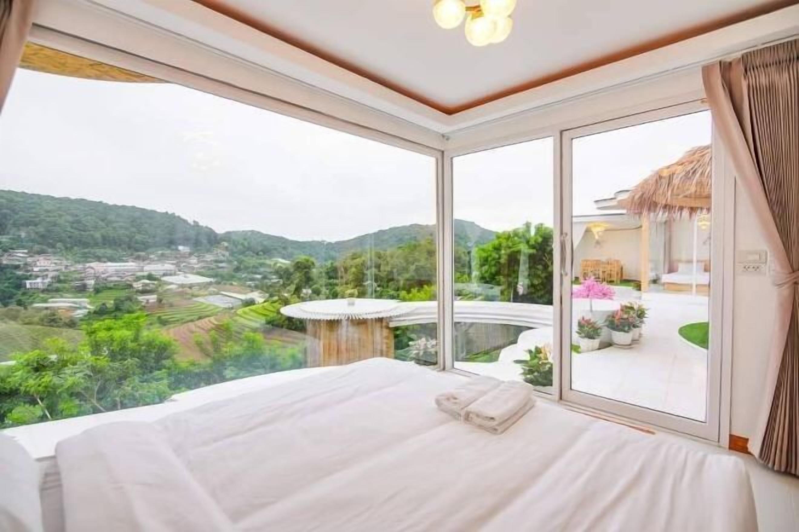 Wi-Fi gratuit, draps fournis