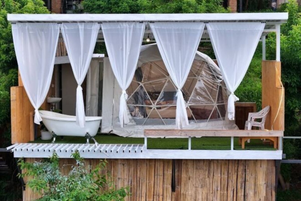 Deluxe Double Room With Hill View