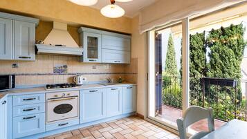 Microonde, lavastoviglie