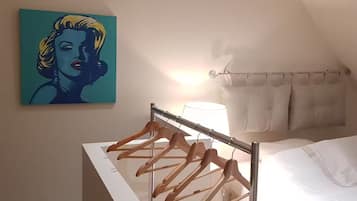 1 chambre, fer et planche à repasser, Wi-Fi, draps fournis