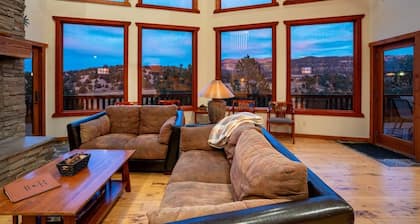 Bryce Canyon Hilltop Lodge • Spa, Views & High-End Comfort
