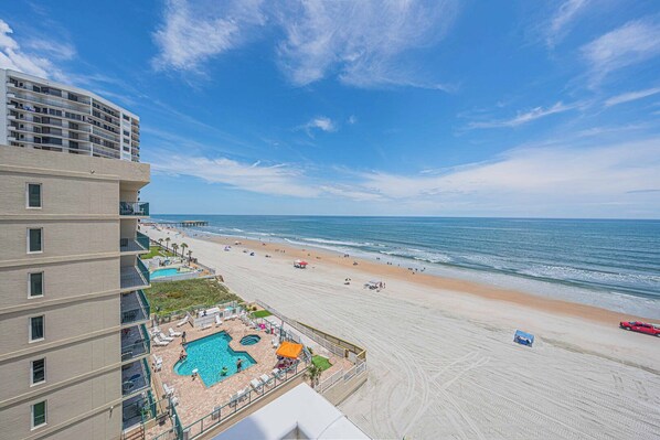Beach nearby - 602 Sanibel - Daytona Beach Oceanfront Vacations, Inc (Daytona Beach Shores)