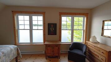 2 chambres, fer et planche Ă repasser, Wi-Fi, draps fournis