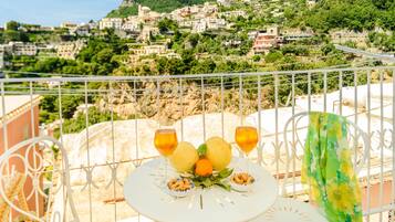 Apartment, Smoking | 1 bedroom