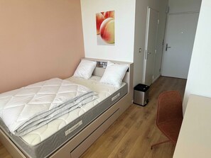 1 bedroom, laptop workspace, iron/ironing board, bed sheets