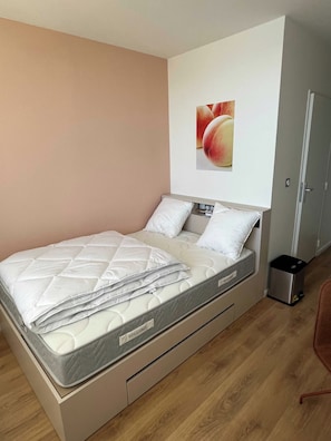 Huis | 1 slaapkamer, een laptopwerkplek, een strijkplank/strijkijzer