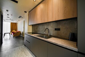 Family Cottage, Mountain View | Private kitchen