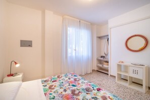 2 Schlafzimmer, Internetzugang, Bettwäsche