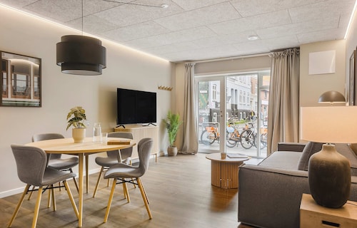 Midtown Residence Sum