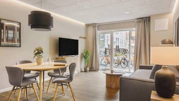 Televisio, työhuone