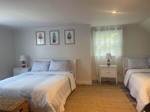3 habitaciones, escritorio, tabla de planchar con plancha y wifi gratis 