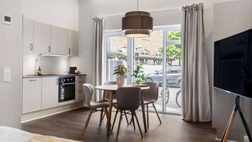 1 camera, una scrivania, ferro/asse da stiro, Wi-Fi