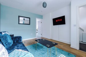 Living area - Thompson House (Manchester)