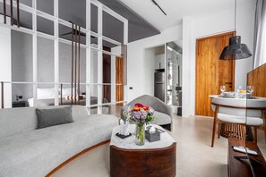 Studio, Kitchen, Ground Floor | Living area | 55-inch Smart TV with digital channels - Sebelas Apartments by EVDEkimi – The Residence with Authentic Café in Ubud Center (Ubud)