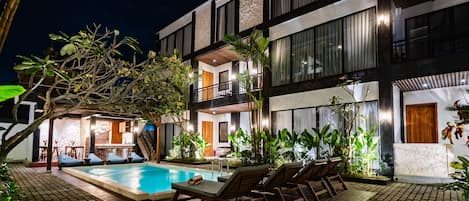 Front of property – evening/night