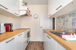 Microwave, oven, stovetop