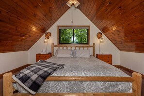 3 bedrooms, iron/ironing board, free WiFi, bed sheets - The Mossy Antler - Sleeps8 - WIFI - Views - KQ 2TB (Deep Gap)