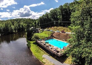 Imagen sin descripción, 3 de 47, botón