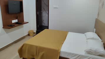 Cortinas blackout, tabla de planchar con plancha y wifi gratis