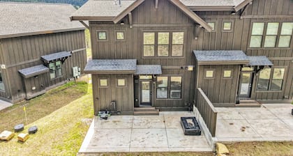 The Hideaway at Bridger with direct access to Cross Cut