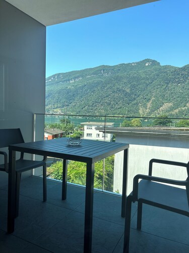 LabPark modern Melano