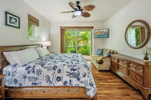 2 bedrooms, desk, iron/ironing board, travel crib