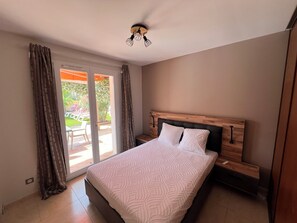 3 camere, Wi-Fi, lenzuola