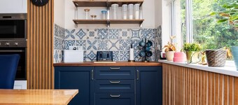 3 Bed House-free Parking