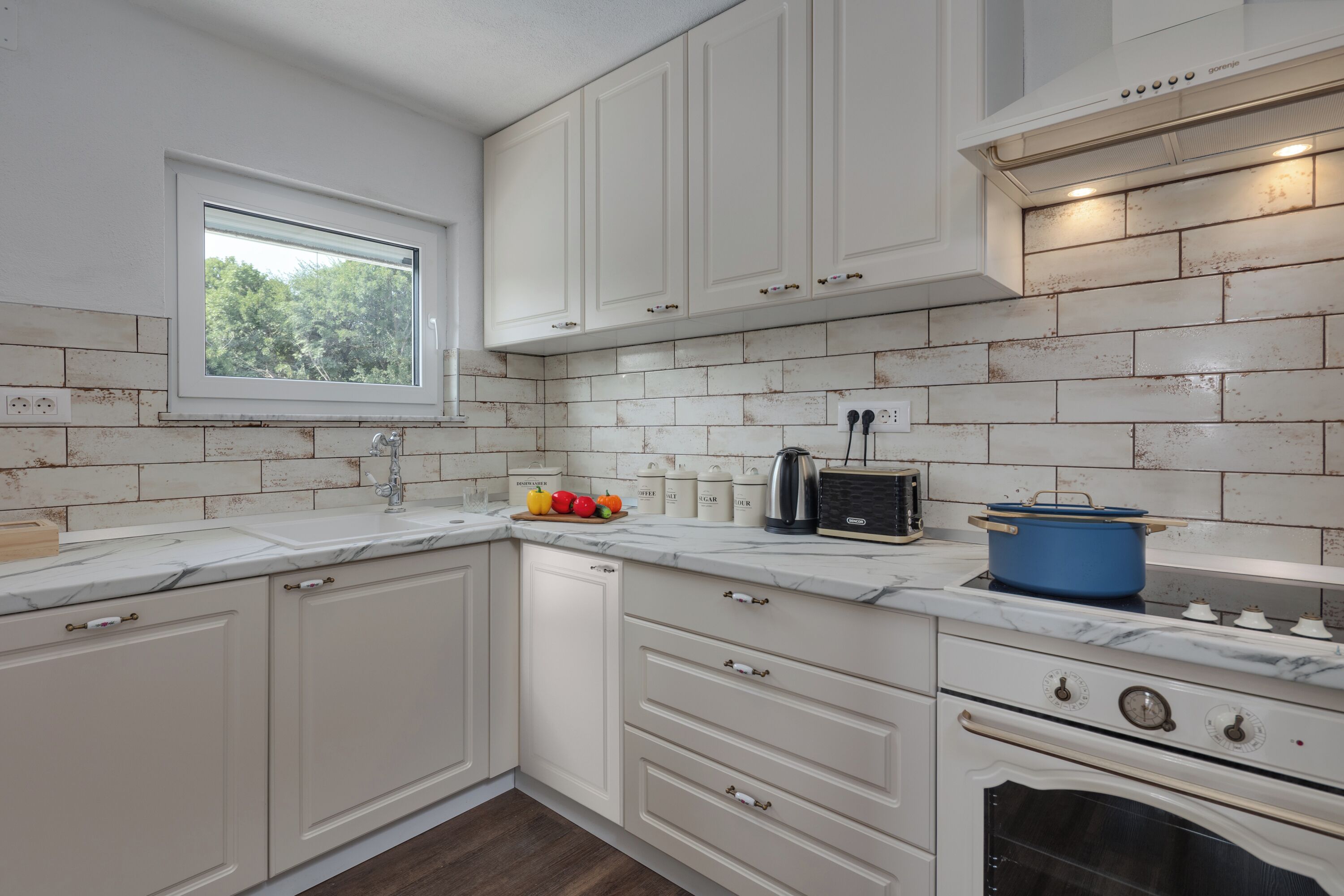 Family House, Multiple Bedrooms, 2 Bathrooms, Mountainside (Hidden Pool House With Sea View) | Private kitchen | Fridge, oven, stovetop, dishwasher