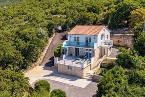 Family House, Multiple Bedrooms, 2 Bathrooms, Mountainside (Hidden Pool House With Sea View) | Exterior