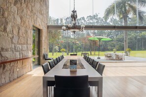 Apartment | 5 bedrooms, Internet