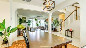 Rumah (4 Bedrooms) | Interior