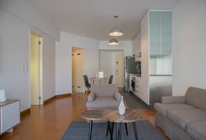 1 bedroom, Internet