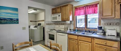 Apartemen (2 Bedrooms) | Interior