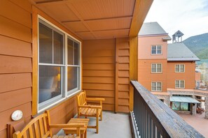 Interior - On-site Gondola Access: Keystone Ski Condo (Keystone)