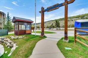 Interior - On-site Gondola Access: Keystone Ski Condo (Keystone)